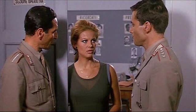 Клаудиа Кардинале, Франко Неро в фильме "Сова появляется днем"