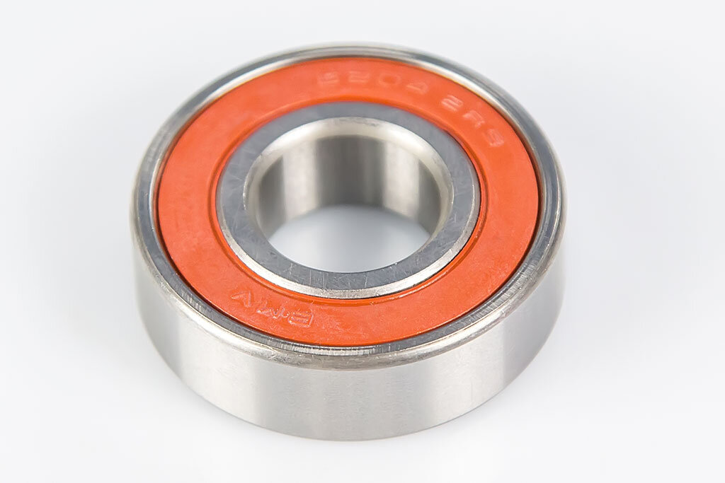 Смазать ступицу форд фокус 2. Почему выходит из строя подшипник. Причины выхода из строя подшипников скольжения. Неисправный подшипник ступица. Загрязнение подшипника.