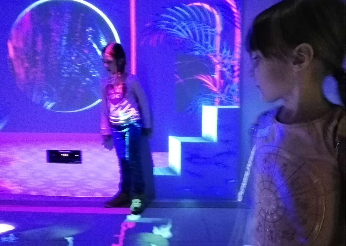 Мои старшие в волшебном месте, где не хочется орать