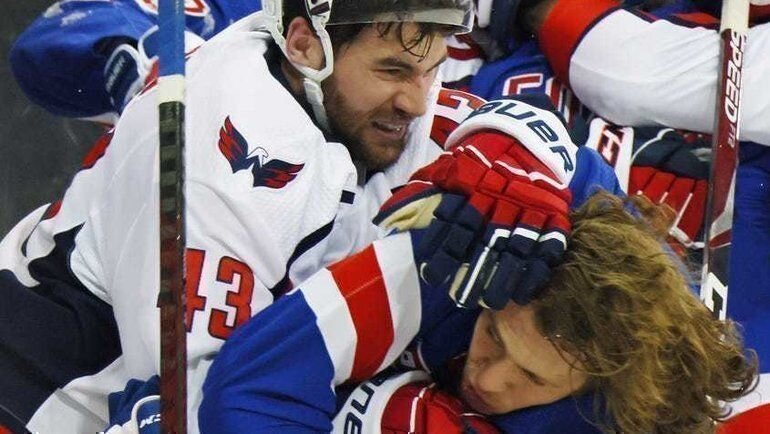 Изображение с Яндекс.Картинки (Т.Уилсон против А.Панарина)