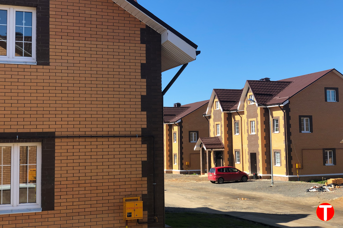 Под солнцем картина намного позитивнее.