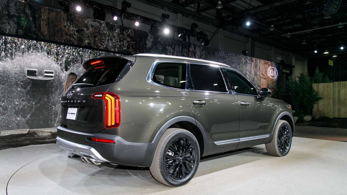 Премиальный Кореец по доступной цене - Kia Telluride 2020, первый большой  внедорожник от Kia. | Авто, рынок, auto, авто рынок и новости авто. | Дзен