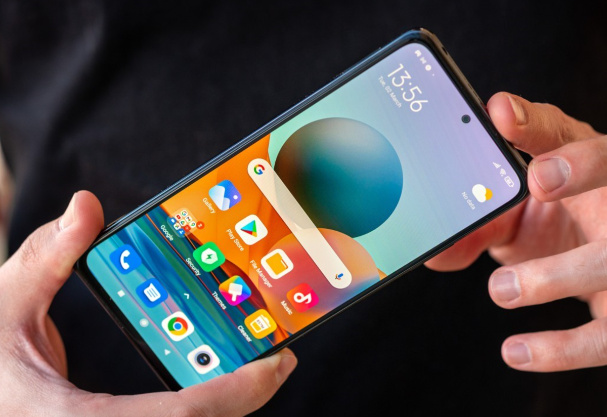 Самый кайфовый Xiaomi 2021 года: 120 Гц, тонкий корпус при 5020 мАч, 108  МП, мощное железо, чехол и пленка в комплекте | Техносовет | Дзен