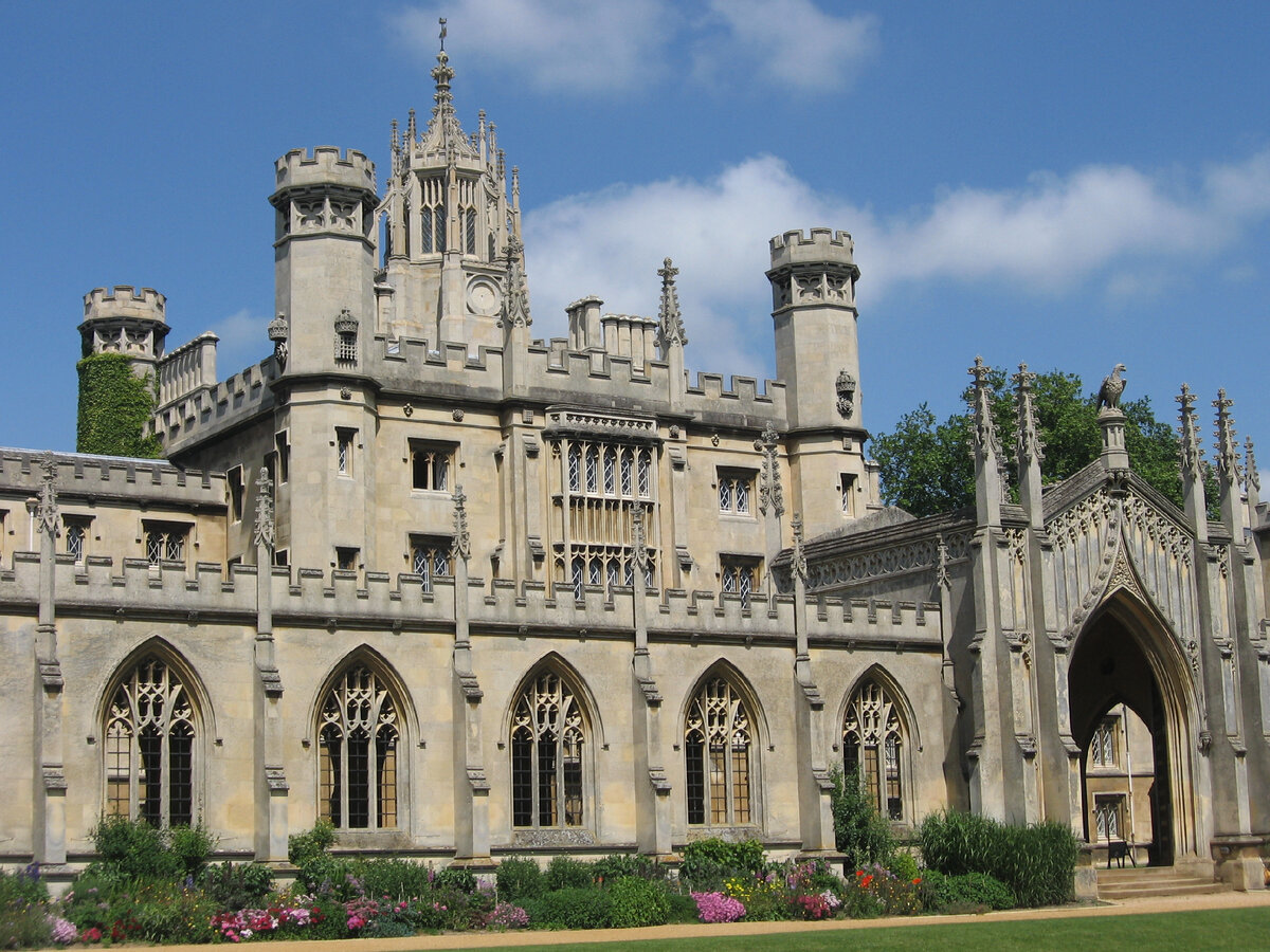 Cambridge university фото