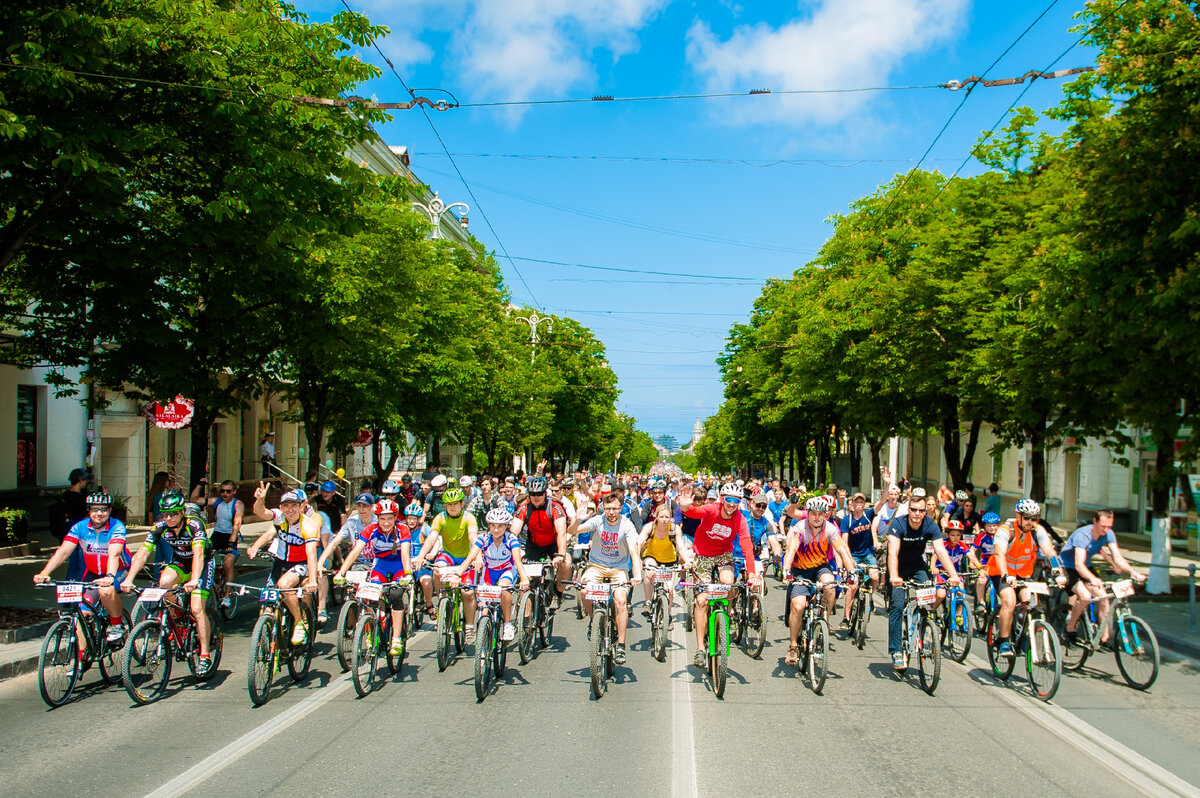 Участники велопробега в Севастополе / Фото Юлии Блоцкой