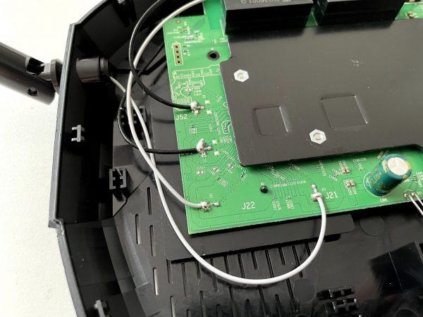 Обзор роутера Mercusys MR70X: Как уместить Wi-Fi 6 в три тысячи рублей?5