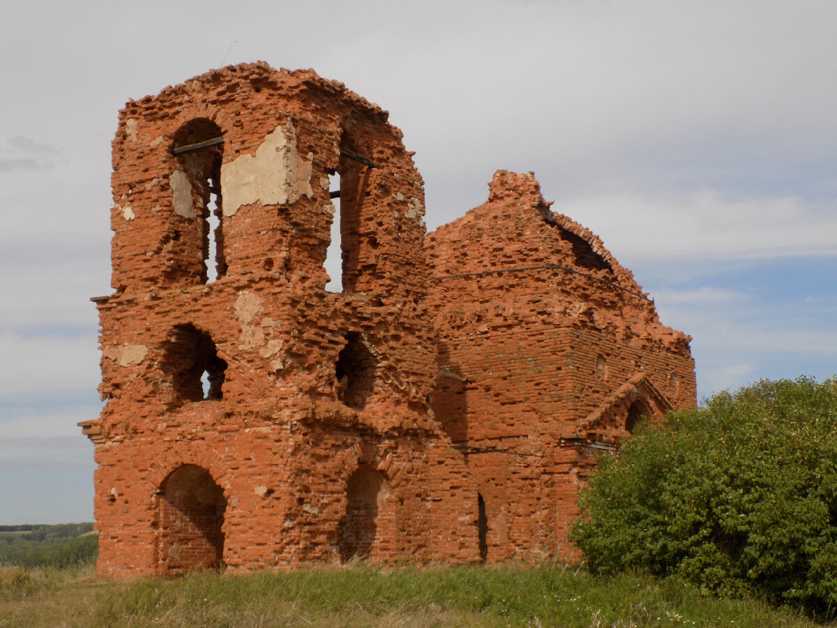 Церковь Казанской иконы Божией матери. 