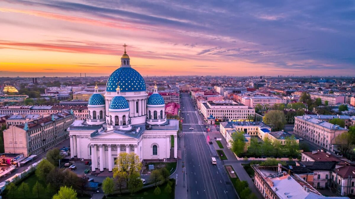 В рамках развития Адмиралтейского района предусмотрено строительство и реконструкции основных транспортных магистралей.