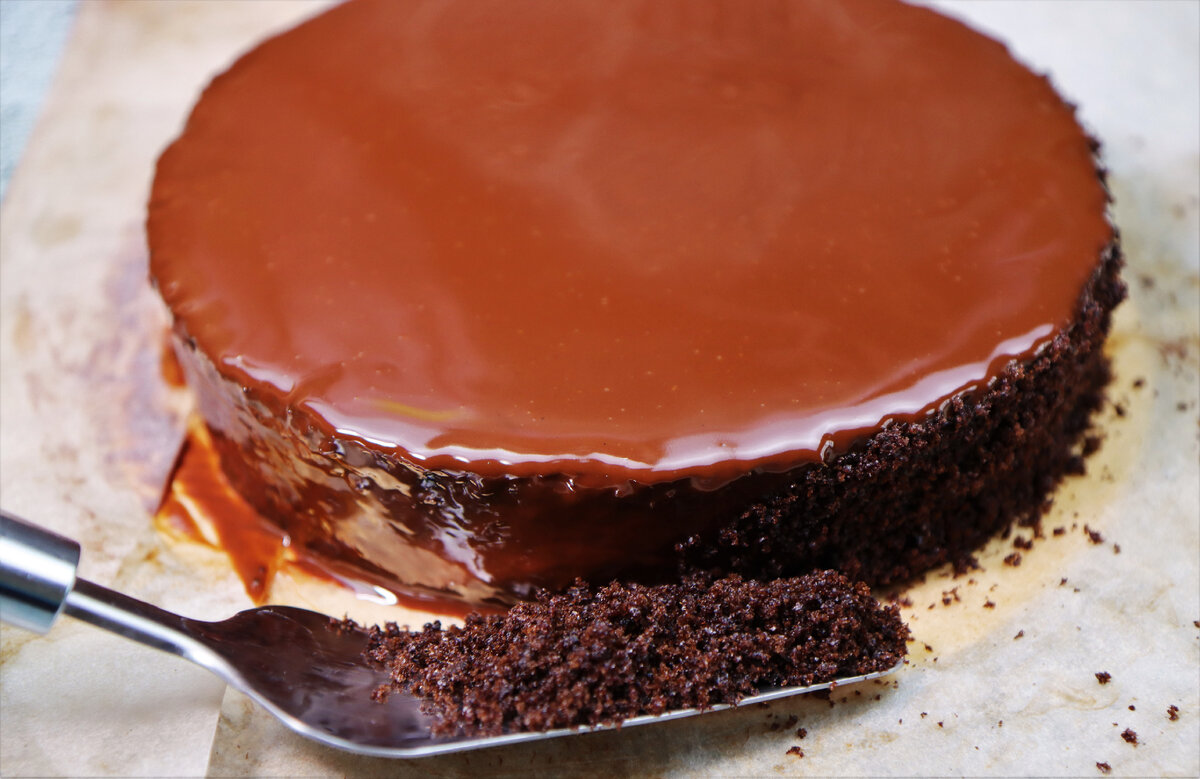 Тортик "Шоколадная неженка". Пеку его чаще других (готовить просто, а получается очень вкусно)