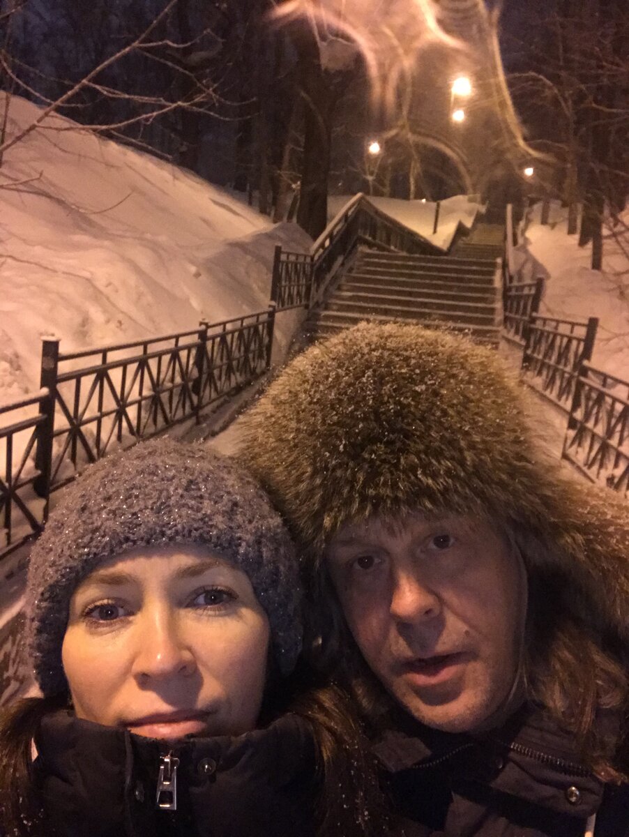 Над нами, похоже, сгущается что-то )