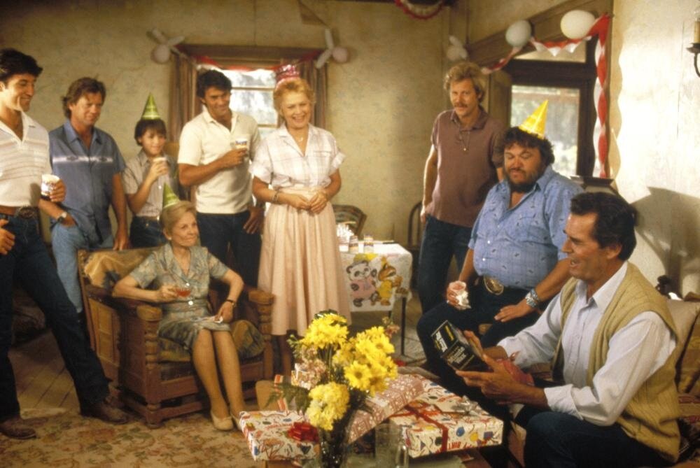 Кадр из фильма "Роман Мерфи" / Murphy's Romance (1985)