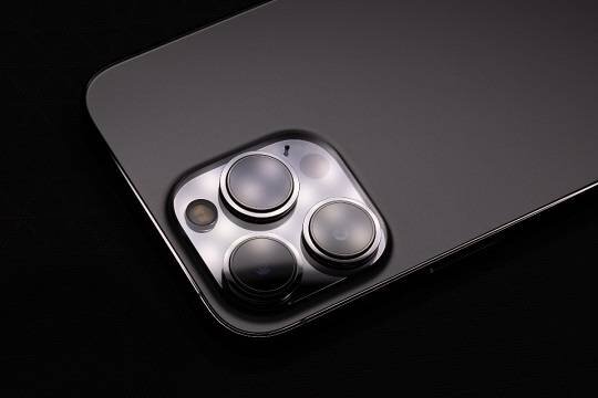    Китайские власти расширят действие запрета на использование iPhone