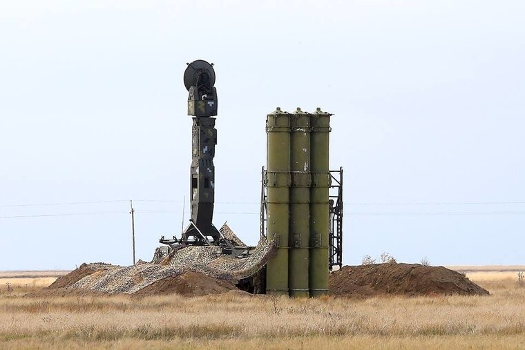    Украина не может отказаться от использования Starlink, пишет El Pais