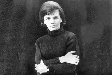 Римма Казакова