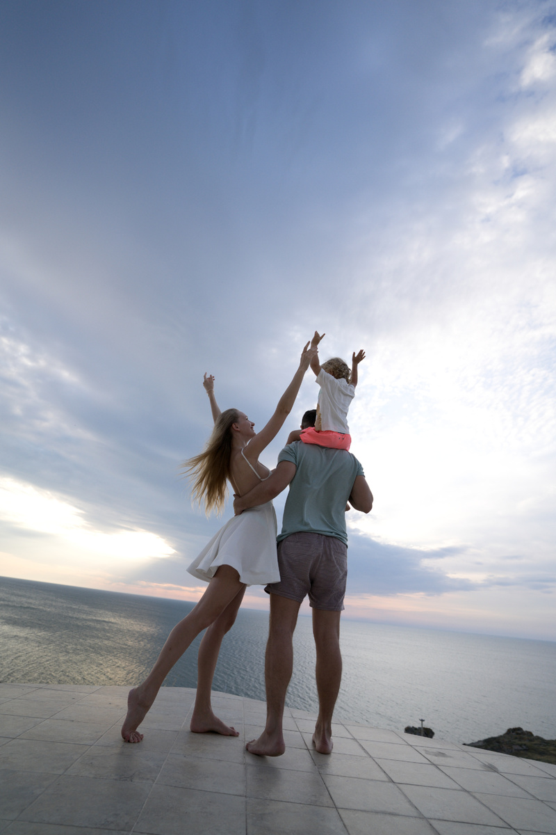 Недавно у меня вышел небольшой спор с подругой на тему отношений. 