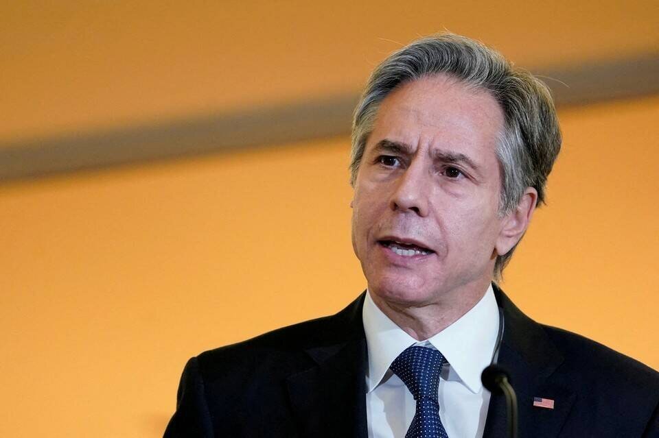     Блинкен заявил, что Украина должна самостоятельно решить, переносить ли боевые действия на территорию Россию  REUTERS