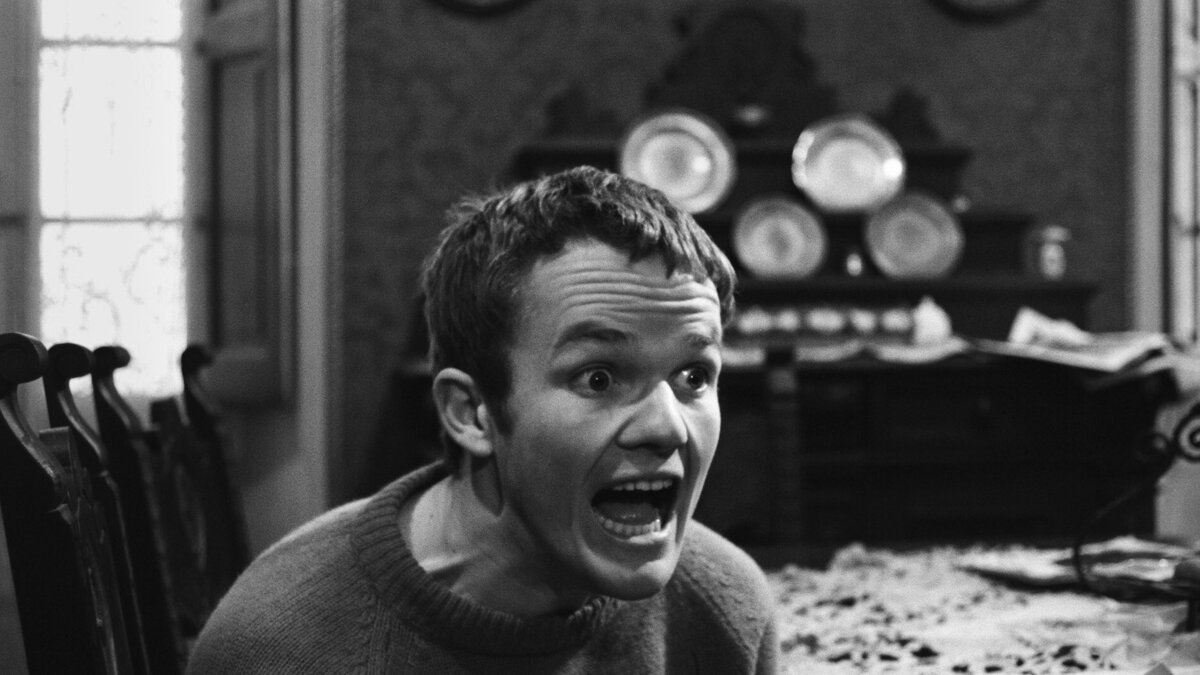 Кадр из фильма "Кулаки в кармане" (1965)