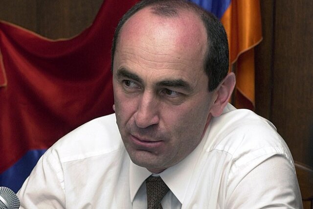    Роберт Кочарян (cc) Limegirl