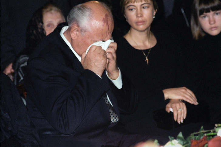 Смерть единственной супруги была тяжёлым испытанием для Михаила Сергеевича