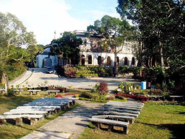 Отель "Дипломат" город Багио