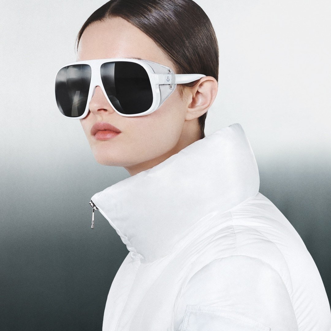 Оправа Moncler
