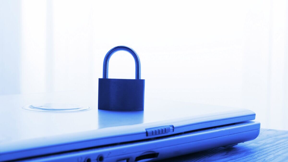    Ноутбук© Fotolia / gunnar3000