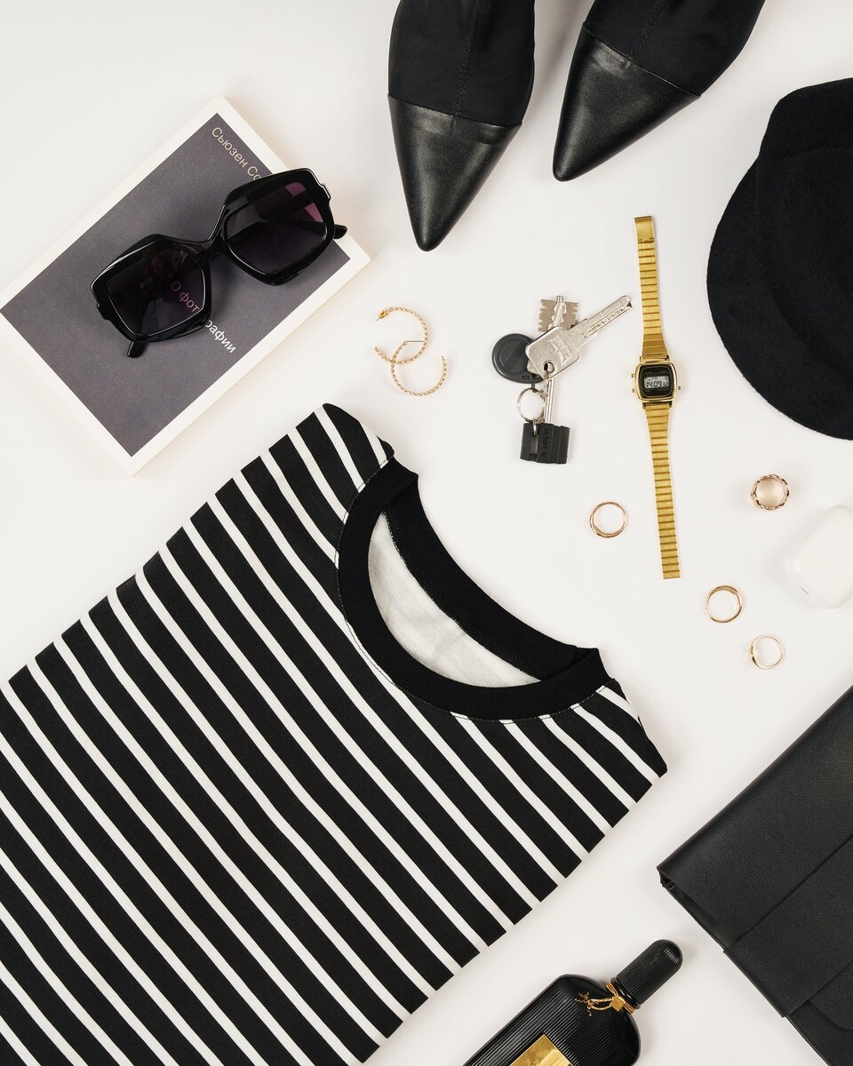 Тельняшка, жокейка и клатч из новой коллекции DreamWhite