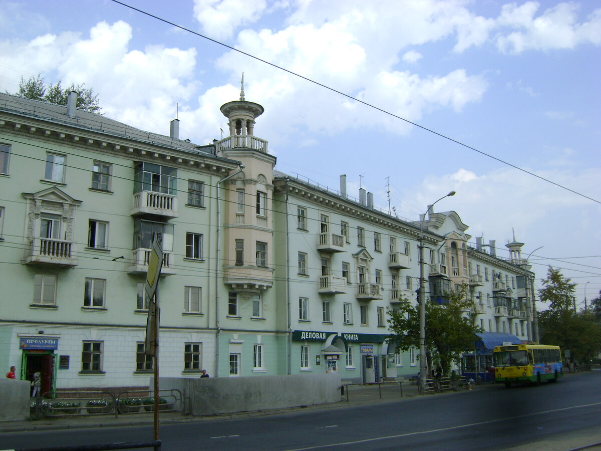 Фото автора, жилой дом в стиле Сталинского ампира