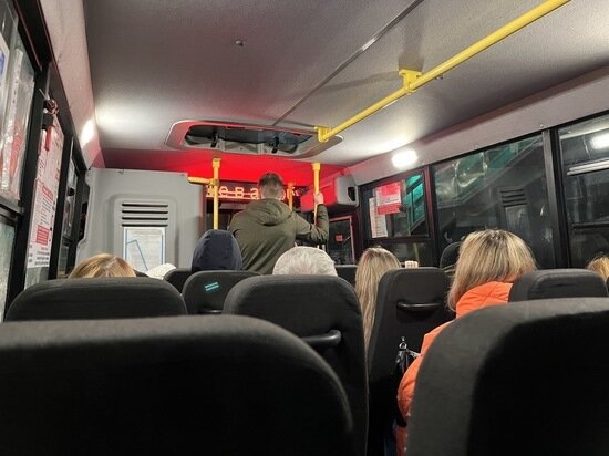     Маршрутное такси. Фото: Сергей Климушев