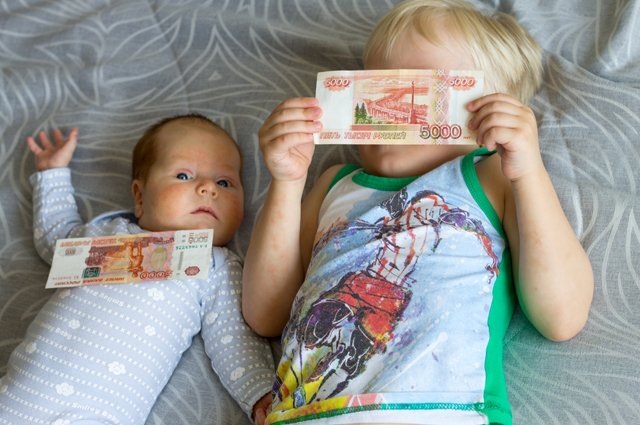    Кто сможет получать ежемесячные выплаты из средств маткапитала?