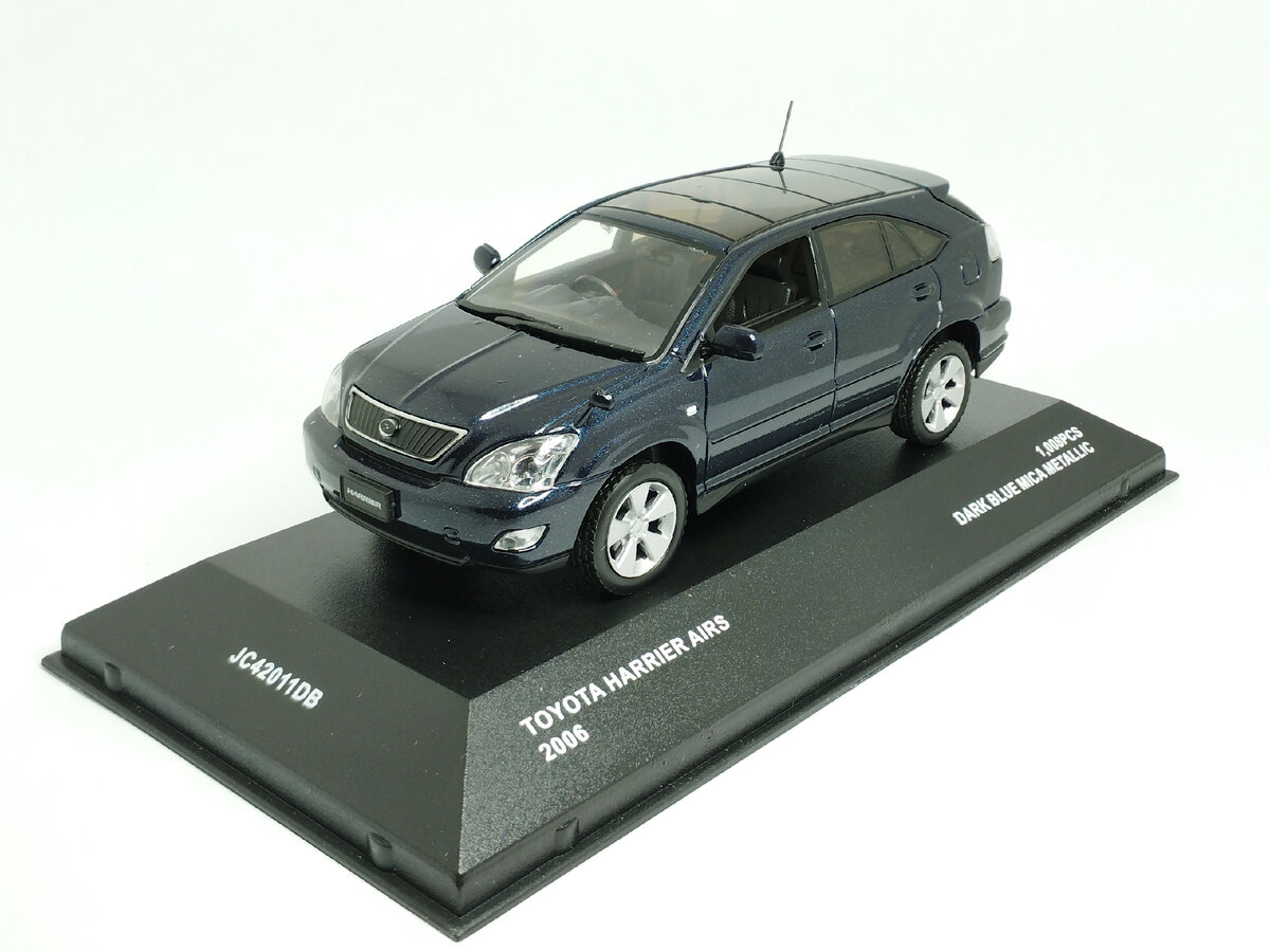 Модель автомобиля TOYOTA HARRIER AIRS от производителя J-collection до перекрашивания