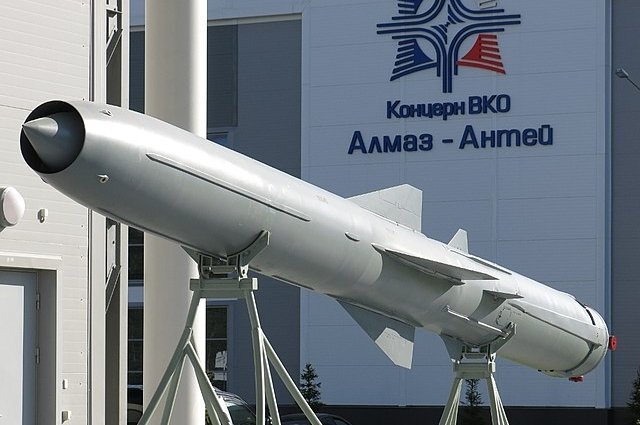    Что за сверхзвуковые «Ониксы» смогут стрелять на тысячу километров?