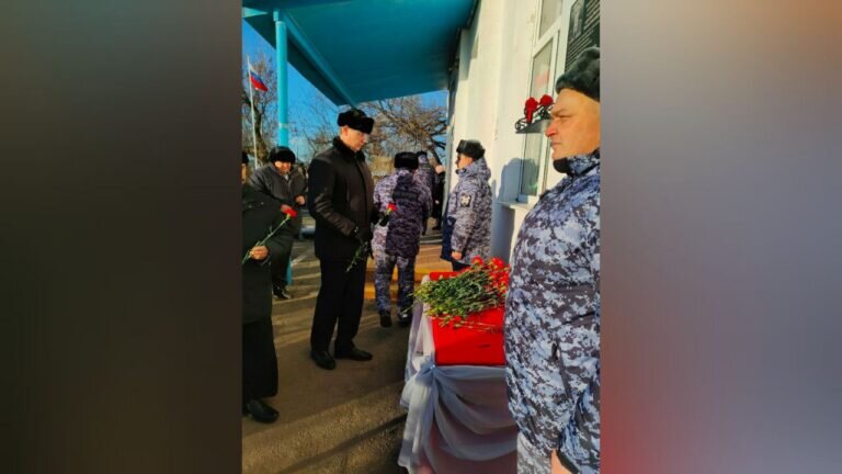    В Первомайском районе открыли мемориальные доски памяти погибших на Украине земляков Андрей Севостьянов