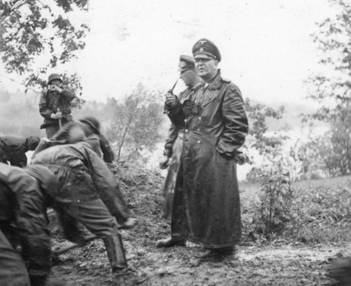 Офицер 3-й дивизии СС, сентябрь 1941 года.