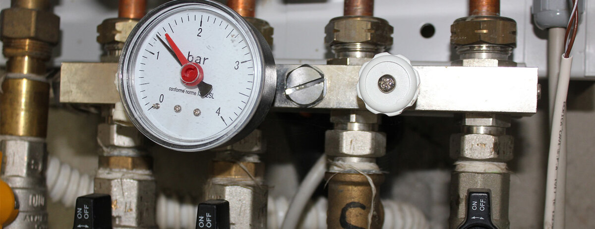 Бакси двухконтурный котел манометр давление. Давление в котле упало до 0. Давление в котле отопления норма. Давление в котле упало до 0. Давление в котле упало до 0.