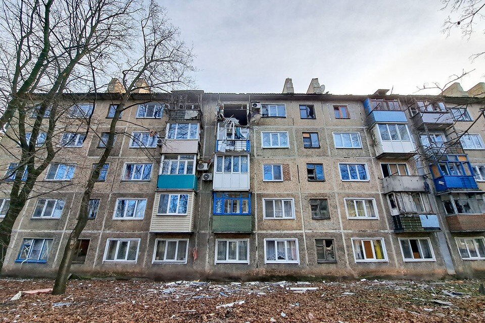     Обстреляли нацисты и Донецк. Фото: Николай Тришин/ТАСС