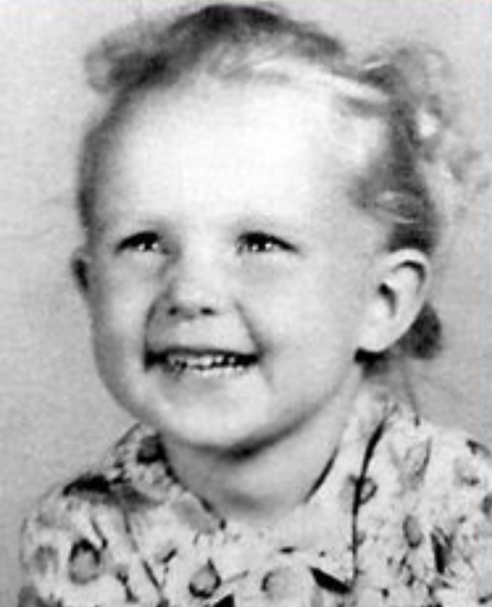 Рики Джин "Джинни" Брайант