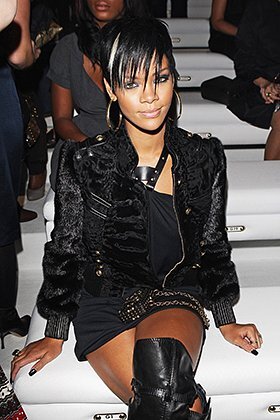 Gucci стал одним из любимых брендов певицы. На показе бренда в Милане в 2008 году
Фото: Venturelli / WireImage / Getty Images