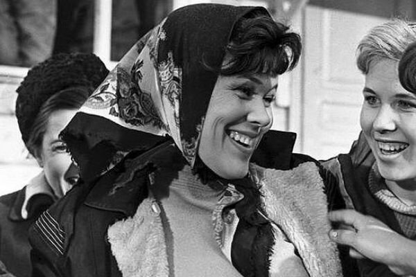 Первые роли