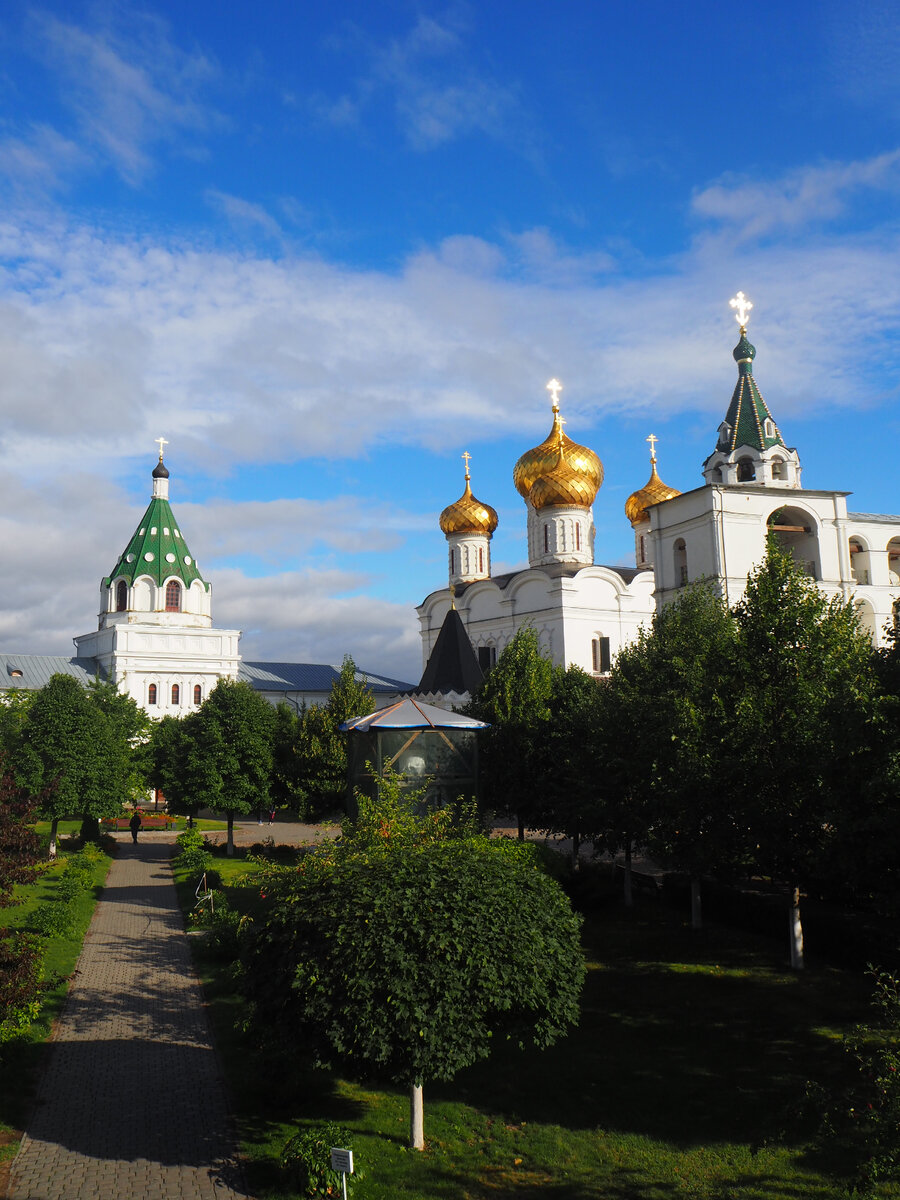 Свято-Троицкий Ипатьевский монастырь