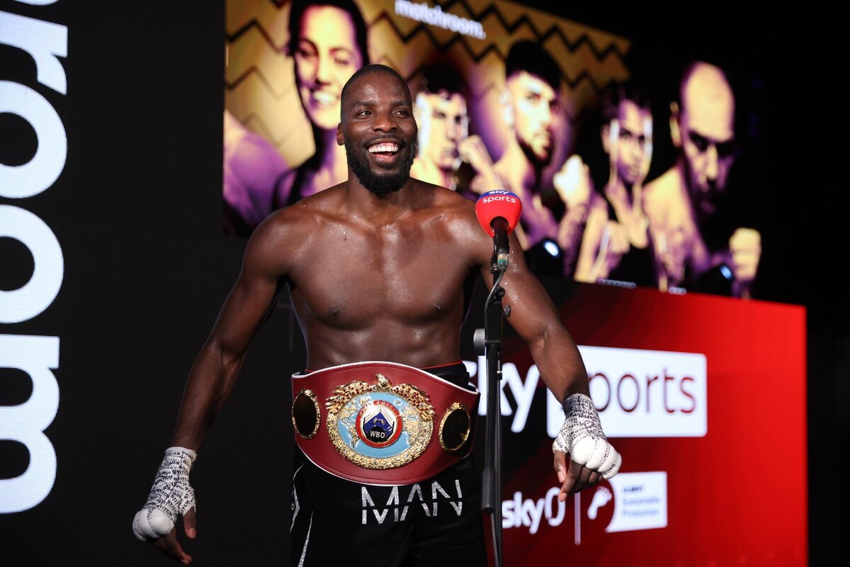 Лоуренс Околи