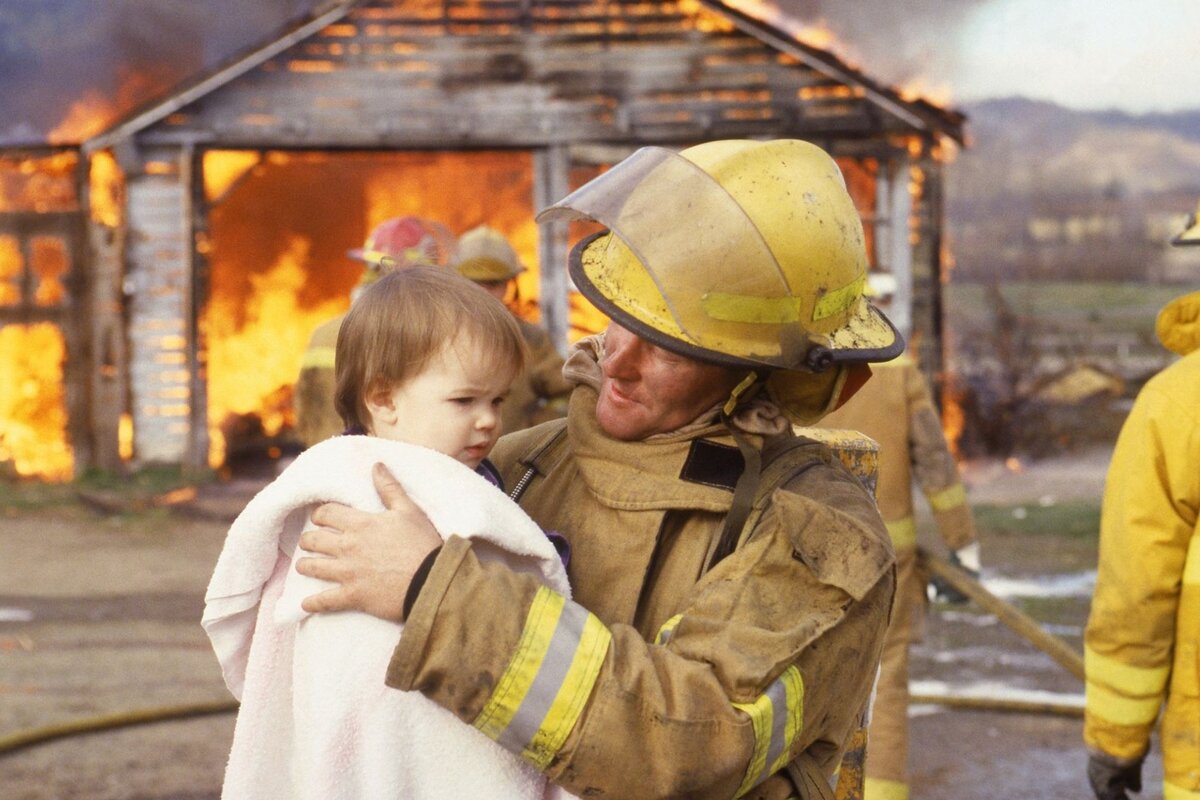     Герои среди нас: 10 реальных историй о человечности