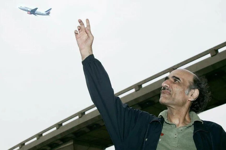     Потерял паспорт и прожил в терминале аэропорта 18 лет: нелепая история Мехрана Нассери