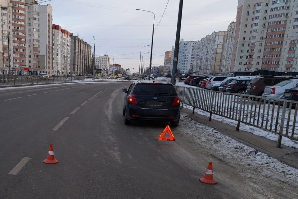     В Липецке на улице Стаханова сбили пешехода  Пресс-служба ГИБДД Липецкой области.