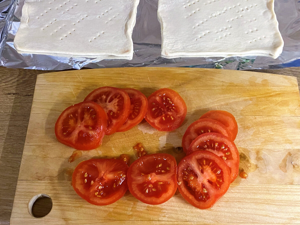 помидоры - кружочками