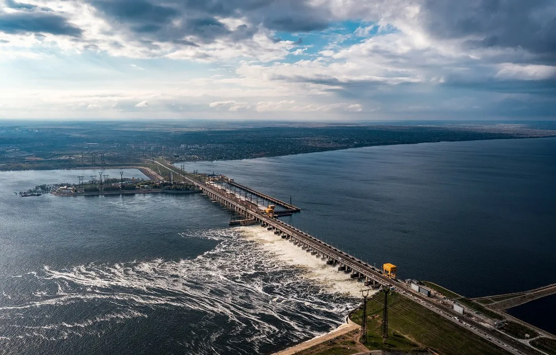 Фото открытых источников. Волжская ГЭС в качестве наглядного примера.