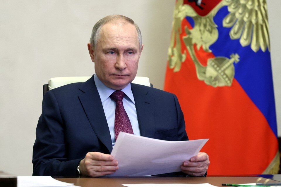     Владимир Путин  REUTERS