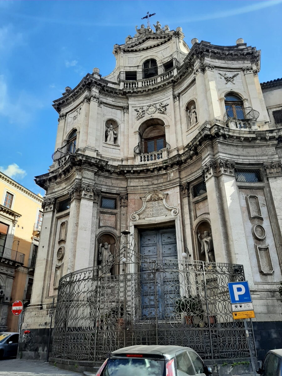 Катания. Меч-рыба на местном рынке это нечто. Босх отдыхает 