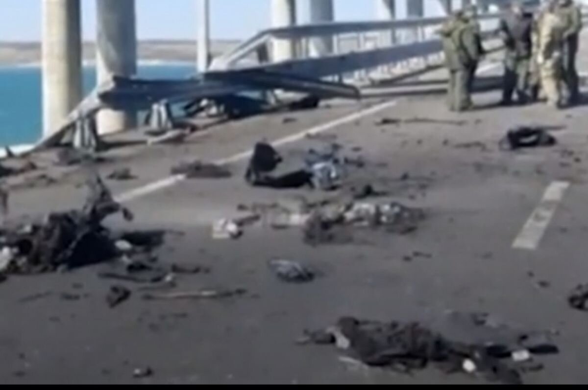    Автомобильной движение по Крымскому мосту планируют возобновить после 16:00