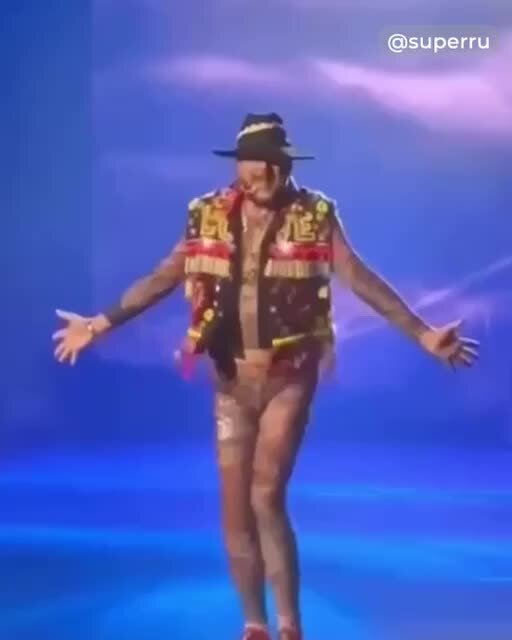    Филипп Киркоров выступает в Астане Видео: телеграм